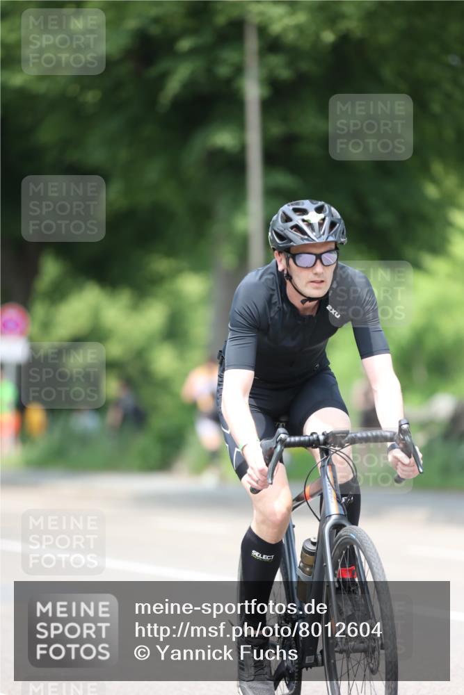 15.06.2025 - 7 Türme Triathlon Yannick Fuchs http://msf.ph/oto/8012604 15.06.2025 13:27:19 Radfahren 653, 772, 840, 1011 meine-sportfotos.de