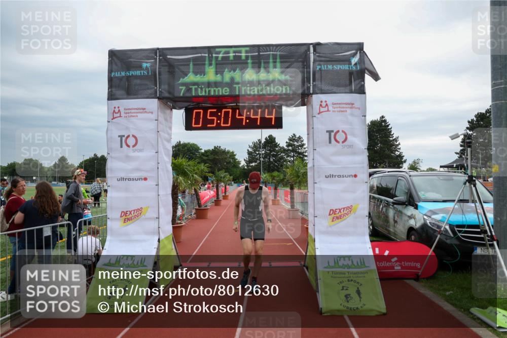 15.06.2025 - 7 Türme Triathlon Michael Strokosch http://msf.ph/oto/8012630 15.06.2025 15:04:44 Ziel 233, 535 meine-sportfotos.de