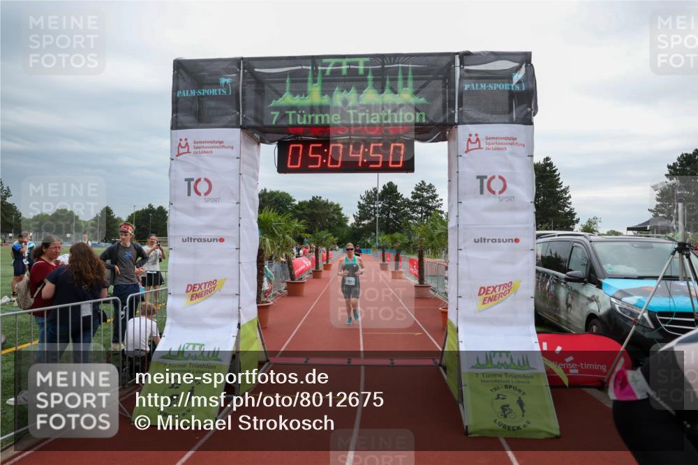 15.06.2025 - 7 Türme Triathlon Michael Strokosch http://msf.ph/oto/8012675 15.06.2025 15:04:50 Ziel 233, 484 meine-sportfotos.de