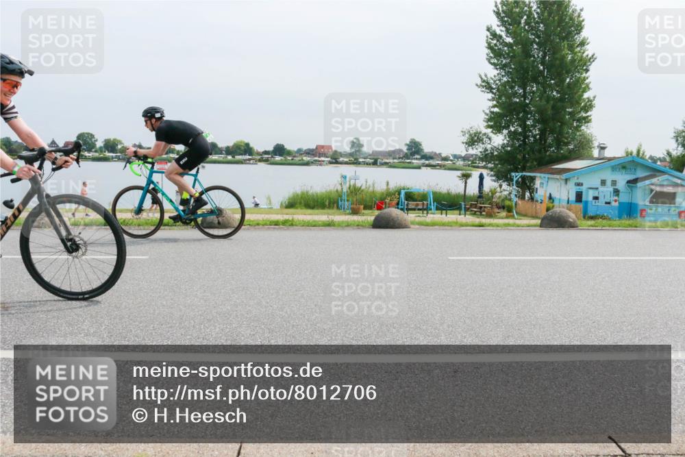 15.06.2025 - 27. Vierlanden-Triathlon H.Heesch http://msf.ph/oto/8012706 15.06.2025 11:07:48 Radfahren 492, 515, 550, 647, 710, 741 meine-sportfotos.de