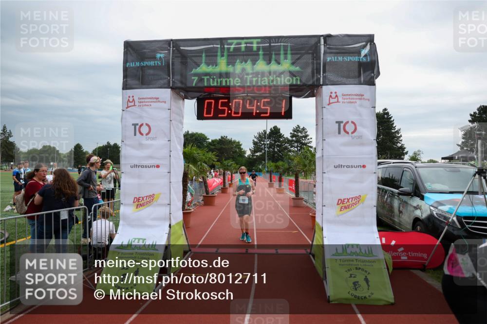 15.06.2025 - 7 Türme Triathlon Michael Strokosch http://msf.ph/oto/8012711 15.06.2025 15:04:51 Ziel 233, 484 meine-sportfotos.de