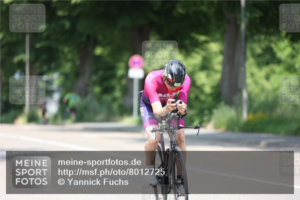 15.06.2025 - 7 Türme Triathlon Yannick Fuchs http://msf.ph/oto/8012725 15.06.2025 12:46:54 Radfahren 278, 294, 406, 439, 490, 496, 636 meine-sportfotos.de