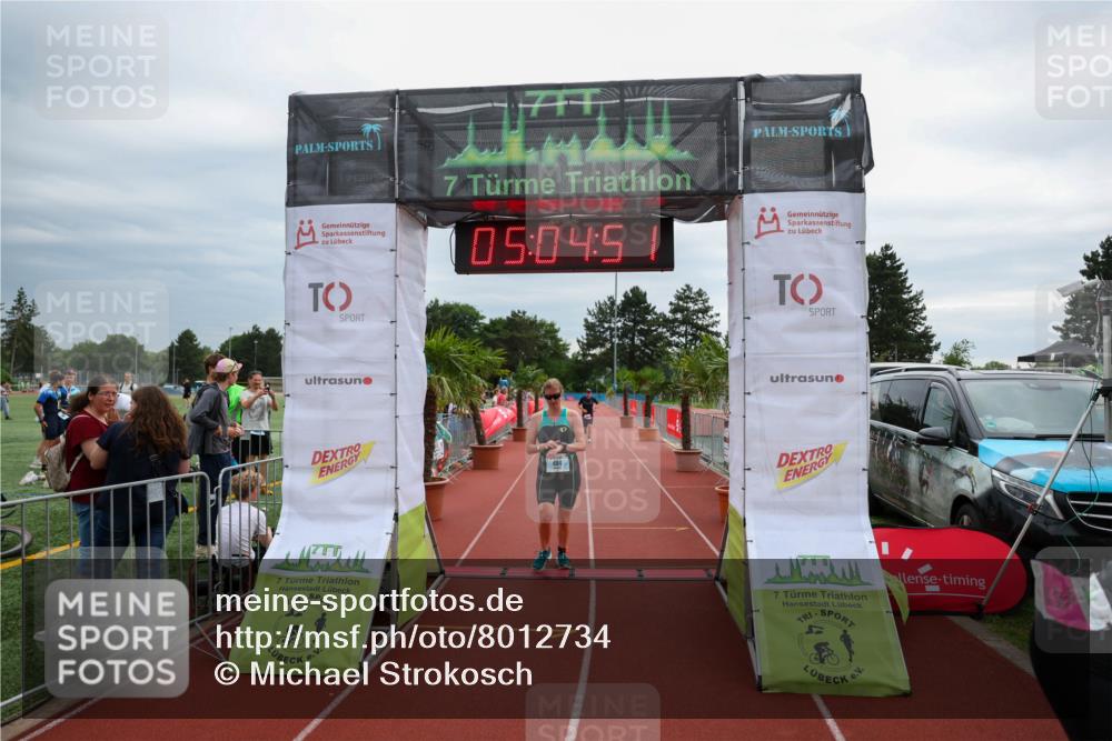 15.06.2025 - 7 Türme Triathlon Michael Strokosch http://msf.ph/oto/8012734 15.06.2025 15:04:51 Ziel 233, 484 meine-sportfotos.de