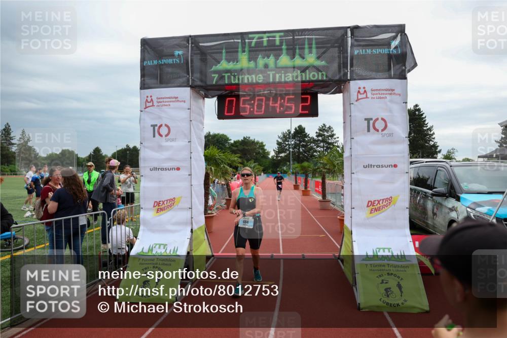 15.06.2025 - 7 Türme Triathlon Michael Strokosch http://msf.ph/oto/8012753 15.06.2025 15:04:52 Ziel 318, 484 meine-sportfotos.de