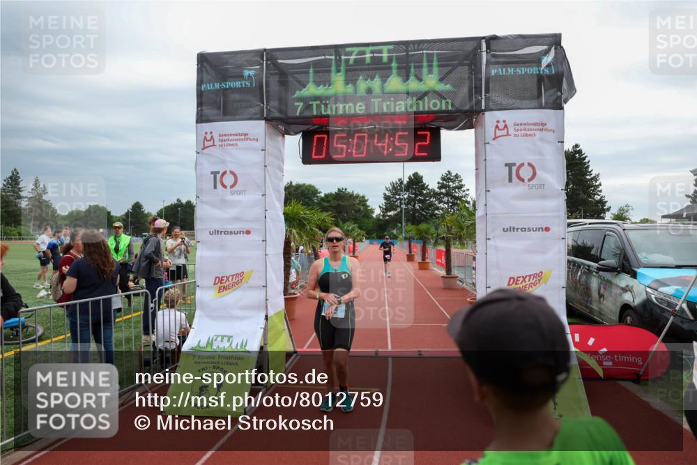 15.06.2025 - 7 Türme Triathlon Michael Strokosch http://msf.ph/oto/8012759 15.06.2025 15:04:52 Ziel 318, 484 meine-sportfotos.de