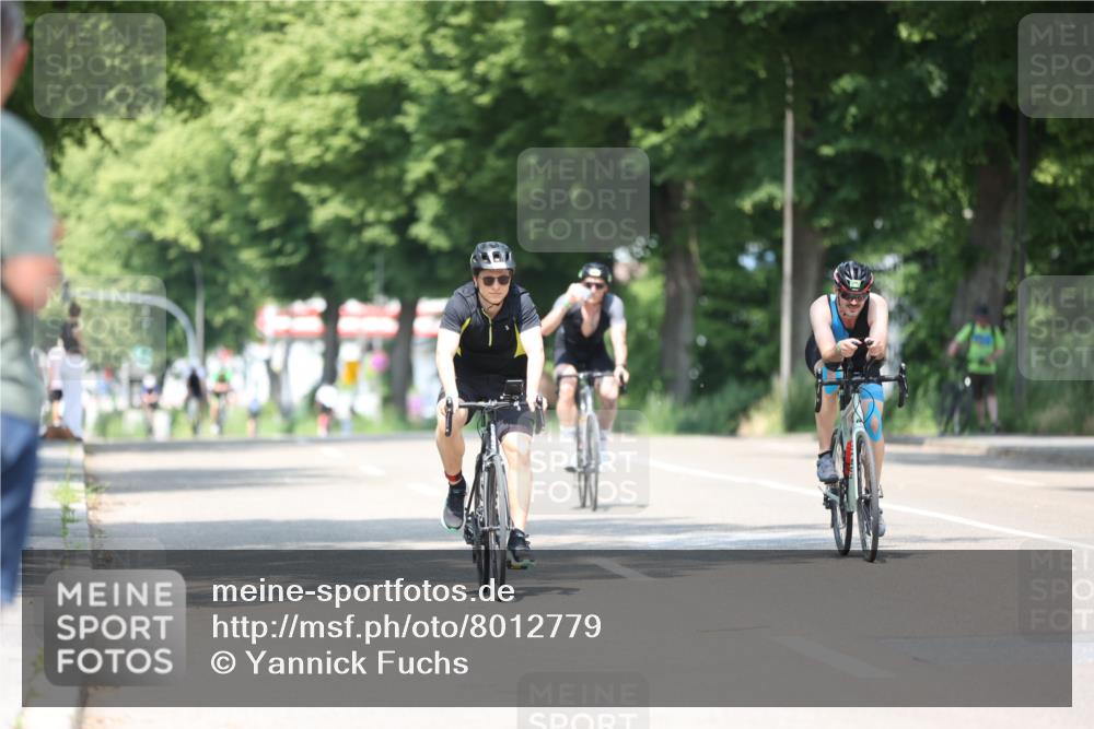 15.06.2025 - 7 Türme Triathlon Yannick Fuchs http://msf.ph/oto/8012779 15.06.2025 12:46:55 Radfahren 278, 294, 406, 439, 496, 636, 657 meine-sportfotos.de