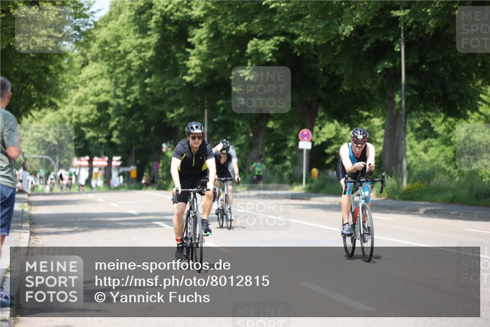 15.06.2025 - 7 Türme Triathlon Yannick Fuchs http://msf.ph/oto/8012815 15.06.2025 12:46:56 Radfahren 278, 294, 406, 439, 496, 636, 657 meine-sportfotos.de