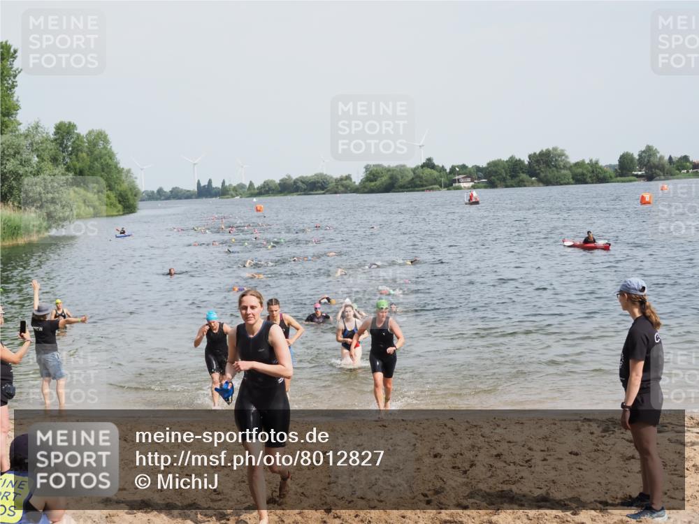 21.06.2025 - 27. Vierlanden-Triathlon MichiJ http://msf.ph/oto/8012827 15.06.2026 10:15:08 Schwimmen 480, 507, 528, 555, 587, 592, 597, 605, 635 meine-sportfotos.de