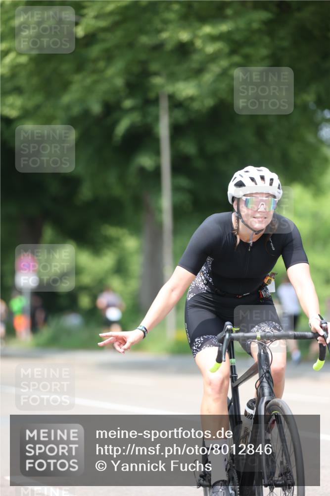 15.06.2025 - 7 Türme Triathlon Yannick Fuchs http://msf.ph/oto/8012846 15.06.2025 13:27:26 Radfahren 653 meine-sportfotos.de