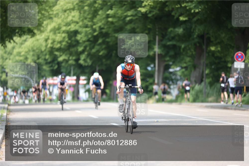 15.06.2025 - 7 Türme Triathlon Yannick Fuchs http://msf.ph/oto/8012886 15.06.2025 13:27:36 Radfahren 568, 723, 978 meine-sportfotos.de