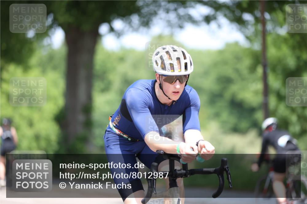 15.06.2025 - 7 Türme Triathlon Yannick Fuchs http://msf.ph/oto/8012987 15.06.2025 12:47:09 Radfahren 414, 494, 629, 651 meine-sportfotos.de