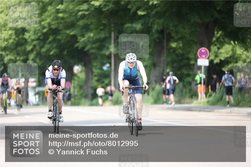 15.06.2025 - 7 Türme Triathlon Yannick Fuchs http://msf.ph/oto/8012995 15.06.2025 13:27:38 Radfahren 568, 723, 978 meine-sportfotos.de