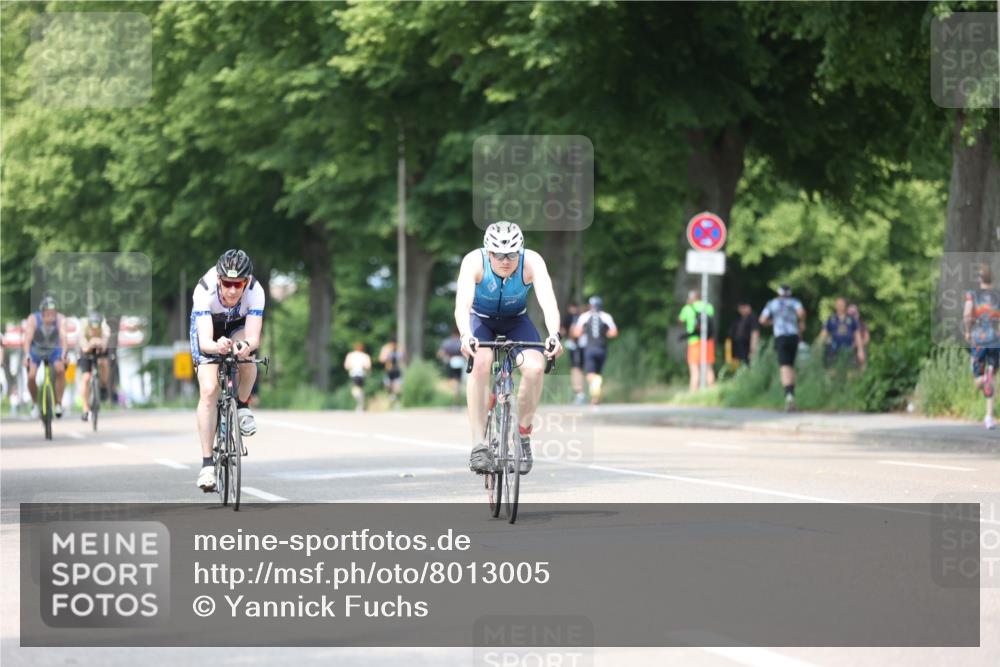 15.06.2025 - 7 Türme Triathlon Yannick Fuchs http://msf.ph/oto/8013005 15.06.2025 13:27:38 Radfahren 568, 723, 978 meine-sportfotos.de