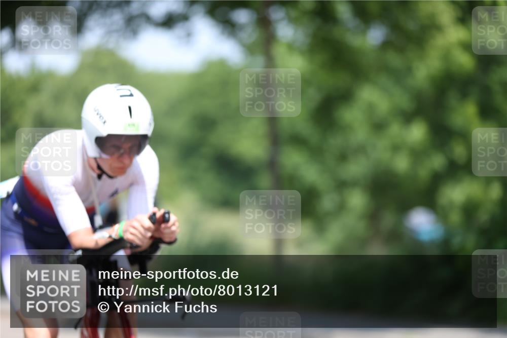 15.06.2025 - 7 Türme Triathlon Yannick Fuchs http://msf.ph/oto/8013121 15.06.2025 12:47:13 Radfahren 494, 629, 651 meine-sportfotos.de