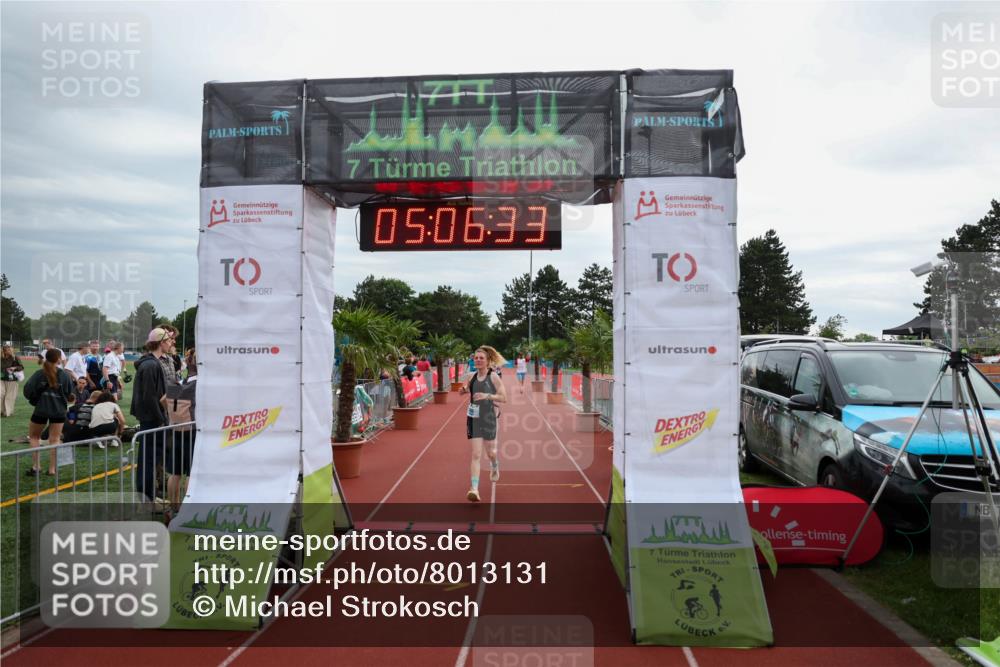 15.06.2025 - 7 Türme Triathlon Michael Strokosch http://msf.ph/oto/8013131 15.06.2025 15:06:32 Ziel 369 meine-sportfotos.de