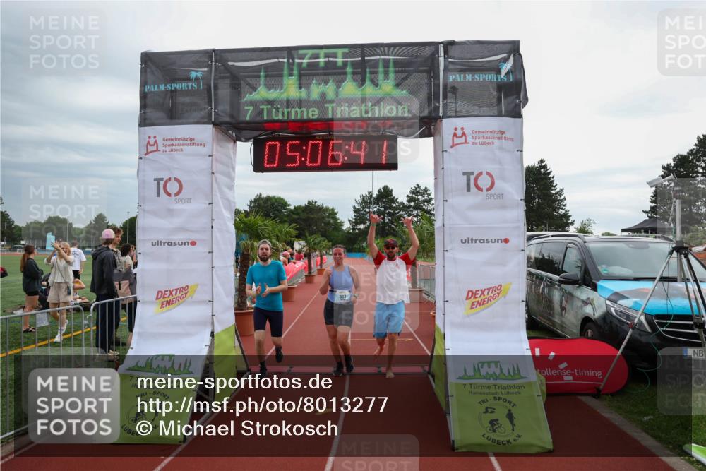 15.06.2025 - 7 Türme Triathlon Michael Strokosch http://msf.ph/oto/8013277 15.06.2025 15:06:41 Ziel 293, 563 meine-sportfotos.de