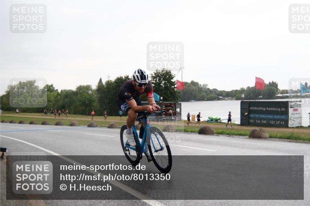 21.06.2025 - 27. Vierlanden-Triathlon H.Heesch http://msf.ph/oto/8013350 15.06.2025 13:30:03 Radfahren 1105, 1152, 1256, 1257 meine-sportfotos.de
