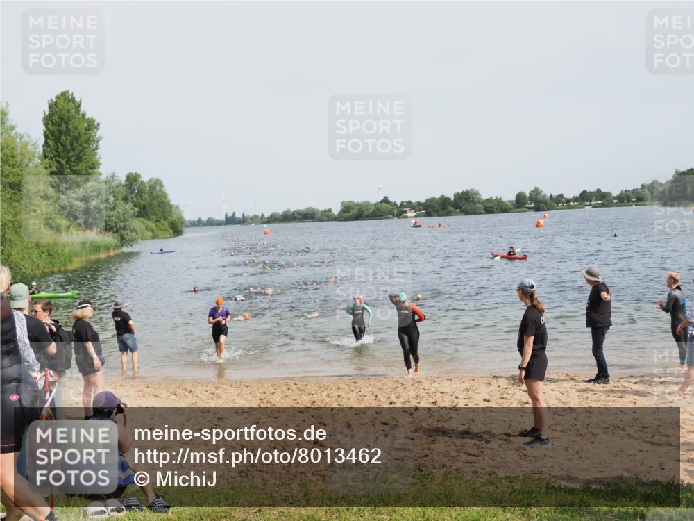 21.06.2025 - 27. Vierlanden-Triathlon MichiJ http://msf.ph/oto/8013462 15.06.2026 10:15:29 Schwimmen 508, 511, 542, 554, 579, 613, 620, 631 meine-sportfotos.de