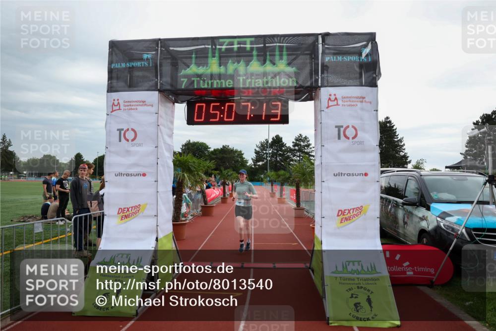 15.06.2025 - 7 Türme Triathlon Michael Strokosch http://msf.ph/oto/8013540 15.06.2025 15:07:12 Ziel 405 meine-sportfotos.de
