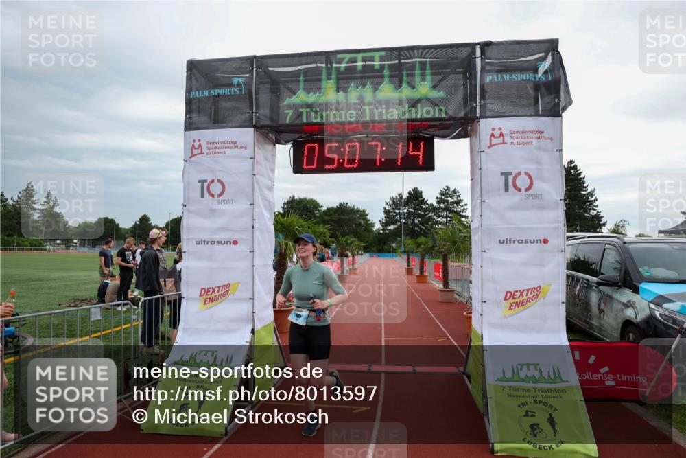 15.06.2025 - 7 Türme Triathlon Michael Strokosch http://msf.ph/oto/8013597 15.06.2025 15:07:13 Ziel 405 meine-sportfotos.de