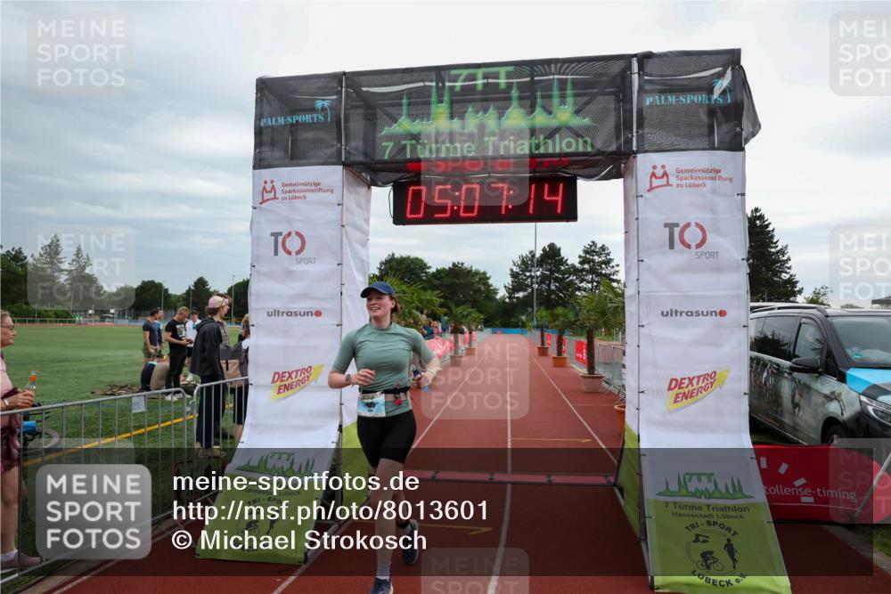 15.06.2025 - 7 Türme Triathlon Michael Strokosch http://msf.ph/oto/8013601 15.06.2025 15:07:14 Ziel 405 meine-sportfotos.de