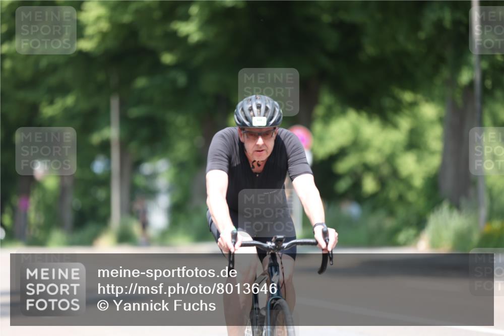 15.06.2025 - 7 Türme Triathlon Yannick Fuchs http://msf.ph/oto/8013646 15.06.2025 12:47:48 Radfahren 247, 411, 443, 477, 609, 648 meine-sportfotos.de