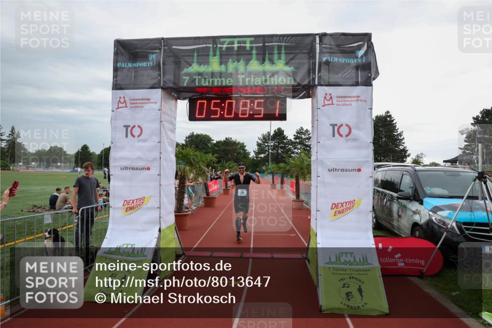 15.06.2025 - 7 Türme Triathlon Michael Strokosch http://msf.ph/oto/8013647 15.06.2025 15:08:51 Ziel 474 meine-sportfotos.de