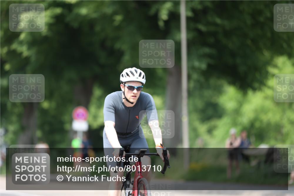 15.06.2025 - 7 Türme Triathlon Yannick Fuchs http://msf.ph/oto/8013710 15.06.2025 13:27:53 Radfahren 241, 673 meine-sportfotos.de