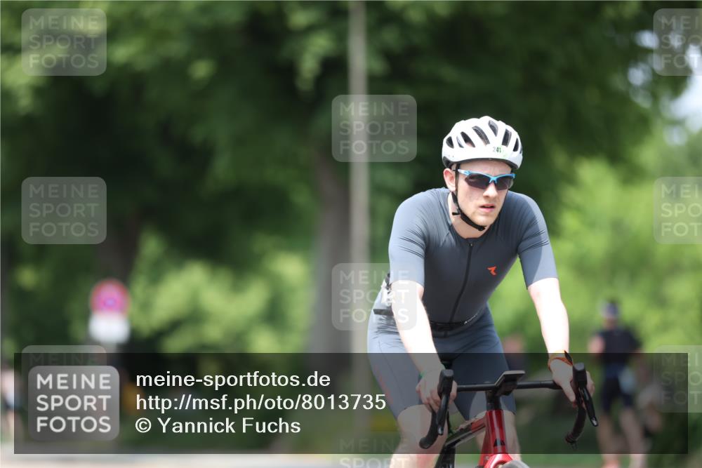 15.06.2025 - 7 Türme Triathlon Yannick Fuchs http://msf.ph/oto/8013735 15.06.2025 13:27:54 Radfahren 241, 673 meine-sportfotos.de