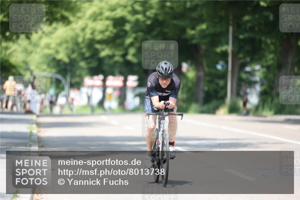 15.06.2025 - 7 Türme Triathlon Yannick Fuchs http://msf.ph/oto/8013738 15.06.2025 12:47:50 Radfahren 247, 411, 443, 477, 609 meine-sportfotos.de
