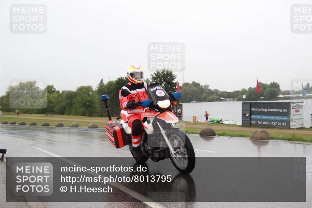 21.06.2025 - 27. Vierlanden-Triathlon H.Heesch http://msf.ph/oto/8013795 15.06.2025 13:51:31 Radfahren  meine-sportfotos.de