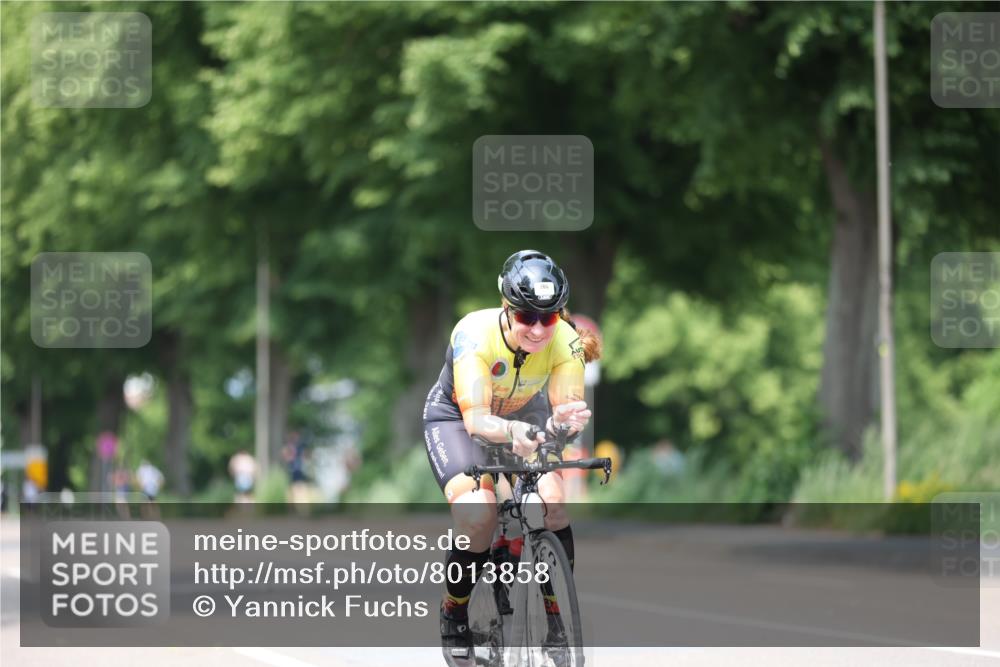 15.06.2025 - 7 Türme Triathlon Yannick Fuchs http://msf.ph/oto/8013858 15.06.2025 13:28:03 Radfahren 265, 901, 913, 952 meine-sportfotos.de