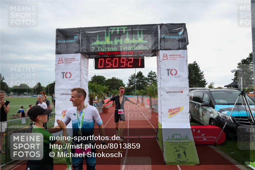 15.06.2025 - 7 Türme Triathlon Michael Strokosch http://msf.ph/oto/8013859 15.06.2025 15:09:21 Ziel 210, 291 meine-sportfotos.de