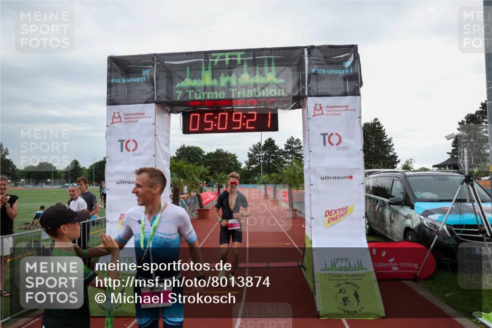 15.06.2025 - 7 Türme Triathlon Michael Strokosch http://msf.ph/oto/8013874 15.06.2025 15:09:21 Ziel 210, 291 meine-sportfotos.de