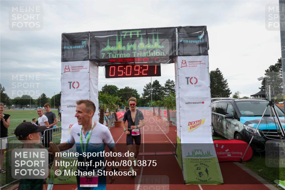15.06.2025 - 7 Türme Triathlon Michael Strokosch http://msf.ph/oto/8013875 15.06.2025 15:09:21 Ziel 210, 291 meine-sportfotos.de