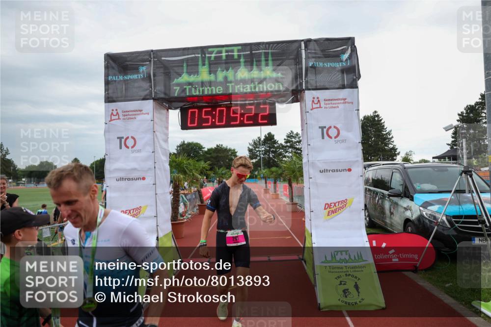 15.06.2025 - 7 Türme Triathlon Michael Strokosch http://msf.ph/oto/8013893 15.06.2025 15:09:22 Ziel 210, 291 meine-sportfotos.de