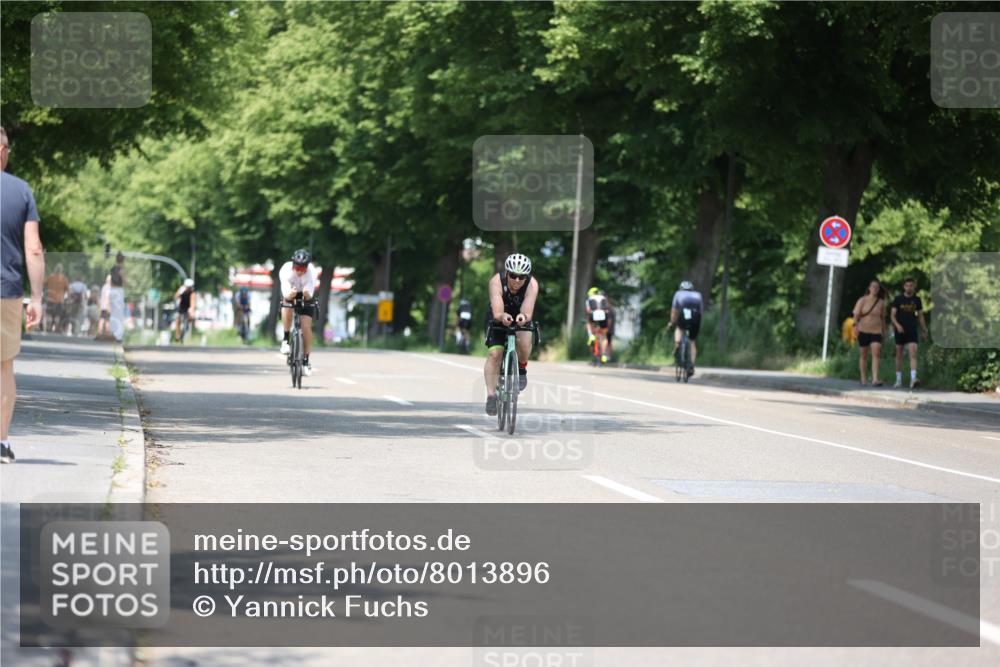 15.06.2025 - 7 Türme Triathlon Yannick Fuchs http://msf.ph/oto/8013896 15.06.2025 12:47:59 Radfahren 317, 366, 397, 504, 523, 566, 605 meine-sportfotos.de