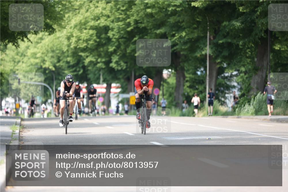 15.06.2025 - 7 Türme Triathlon Yannick Fuchs http://msf.ph/oto/8013957 15.06.2025 13:28:04 Radfahren 265, 901, 913, 952 meine-sportfotos.de