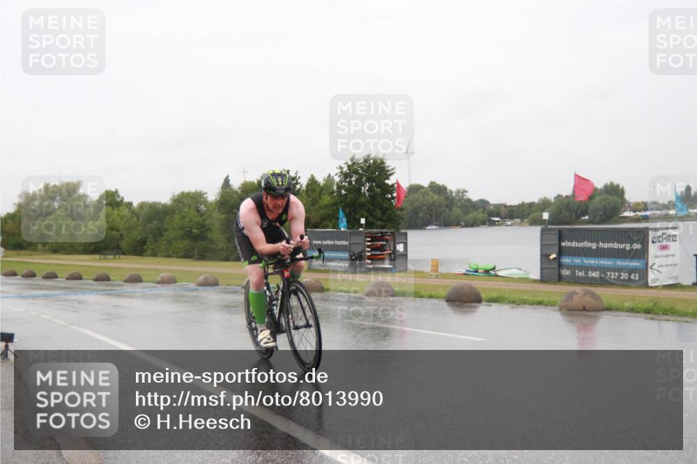 21.06.2025 - 27. Vierlanden-Triathlon H.Heesch http://msf.ph/oto/8013990 15.06.2025 13:57:23 Radfahren 1233, 1251, 1271 meine-sportfotos.de