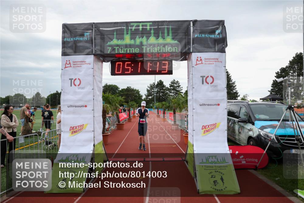 15.06.2025 - 7 Türme Triathlon Michael Strokosch http://msf.ph/oto/8014003 15.06.2025 15:11:13 Ziel 201 meine-sportfotos.de