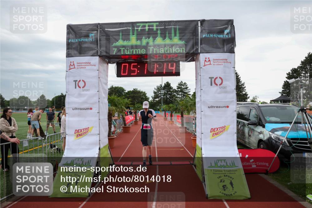 15.06.2025 - 7 Türme Triathlon Michael Strokosch http://msf.ph/oto/8014018 15.06.2025 15:11:14 Ziel 201 meine-sportfotos.de
