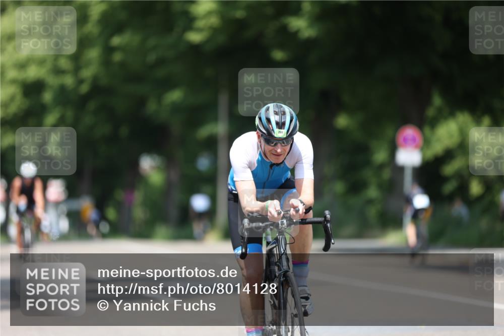 15.06.2025 - 7 Türme Triathlon Yannick Fuchs http://msf.ph/oto/8014128 15.06.2025 12:48:07 Radfahren 260, 317, 374, 497, 605 meine-sportfotos.de