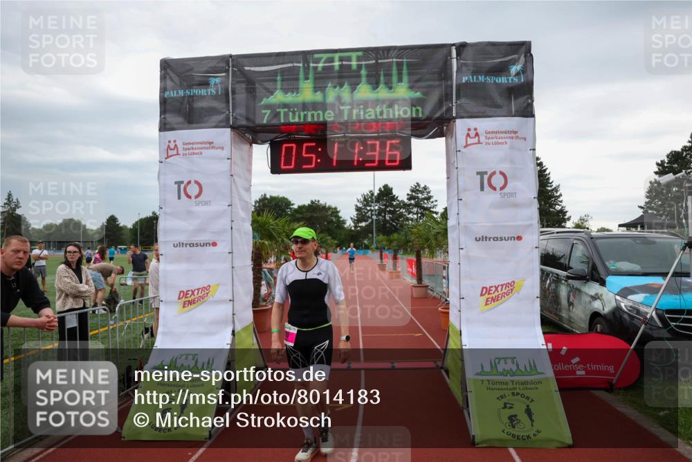 15.06.2025 - 7 Türme Triathlon Michael Strokosch http://msf.ph/oto/8014183 15.06.2025 15:11:35 Ziel 220 meine-sportfotos.de