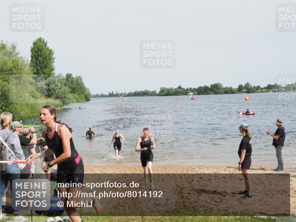 21.06.2025 - 27. Vierlanden-Triathlon MichiJ http://msf.ph/oto/8014192 15.06.2026 10:15:52 Schwimmen 483, 505, 547, 577, 590, 606, 612, 630 meine-sportfotos.de