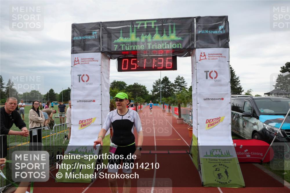 15.06.2025 - 7 Türme Triathlon Michael Strokosch http://msf.ph/oto/8014210 15.06.2025 15:11:36 Ziel 220 meine-sportfotos.de