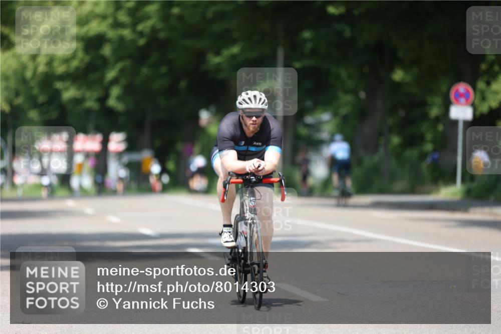 15.06.2025 - 7 Türme Triathlon Yannick Fuchs http://msf.ph/oto/8014303 15.06.2025 12:48:19 Radfahren 240, 490, 498, 543, 655 meine-sportfotos.de