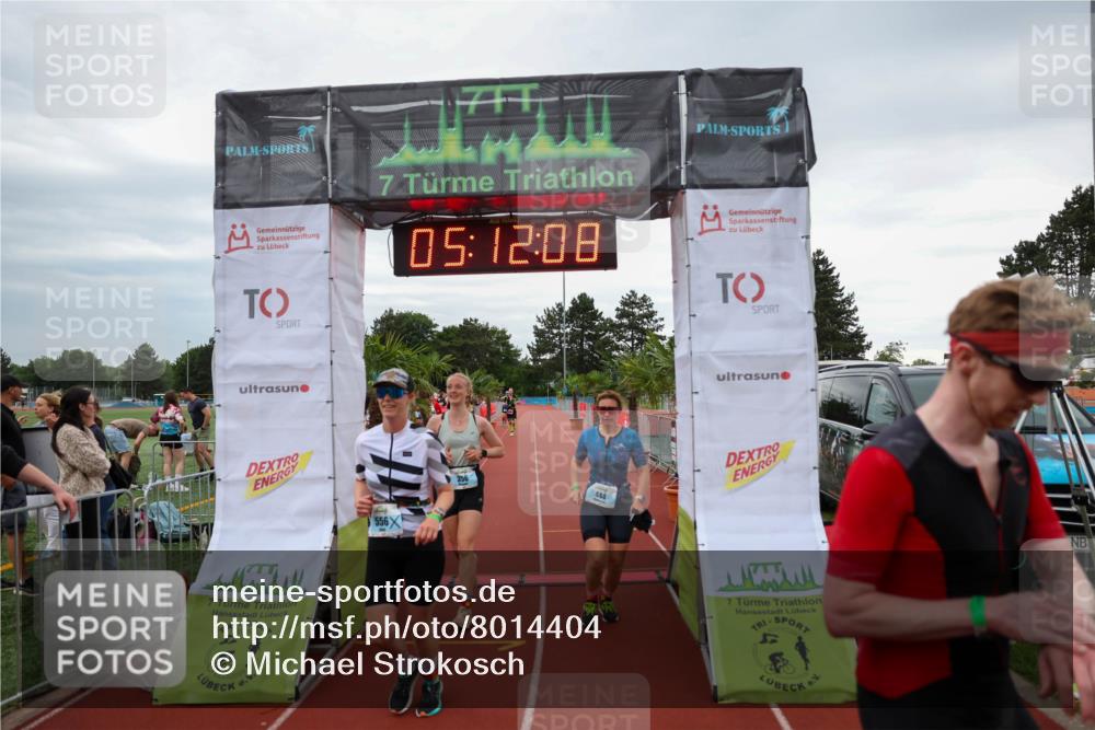 15.06.2025 - 7 Türme Triathlon Michael Strokosch http://msf.ph/oto/8014404 15.06.2025 15:12:08 Ziel 263, 356, 444, 556 meine-sportfotos.de