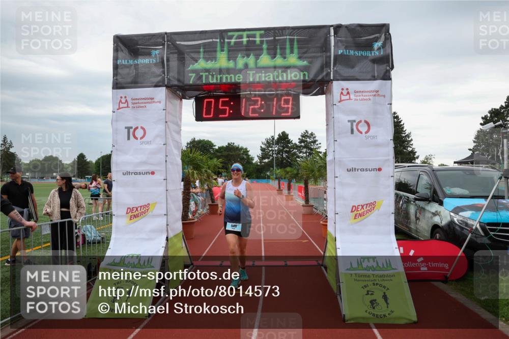 15.06.2025 - 7 Türme Triathlon Michael Strokosch http://msf.ph/oto/8014573 15.06.2025 15:12:19 Ziel 267, 549 meine-sportfotos.de