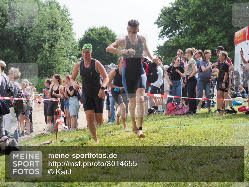 15.06.2025 - 27. Vierlanden-Triathlon KatJ http://msf.ph/oto/8014655 15.06.2025 10:15:13 Schwimmen 480, 507, 528, 555, 587, 592, 597, 605, 635 meine-sportfotos.de