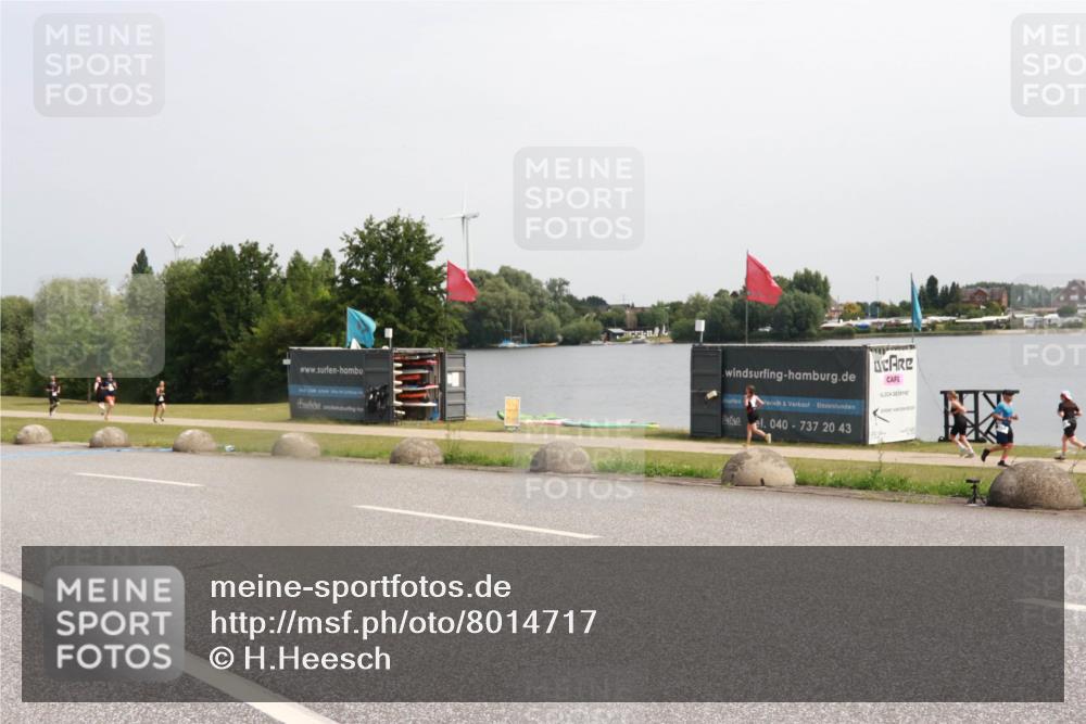 15.06.2025 - 27. Vierlanden-Triathlon H.Heesch http://msf.ph/oto/8014717 15.06.2025 11:16:18 Radfahren  meine-sportfotos.de